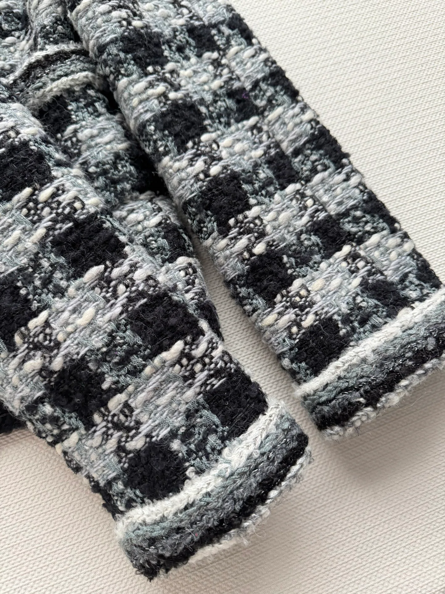 Куртки И Пуховики Женские Chanel 792872