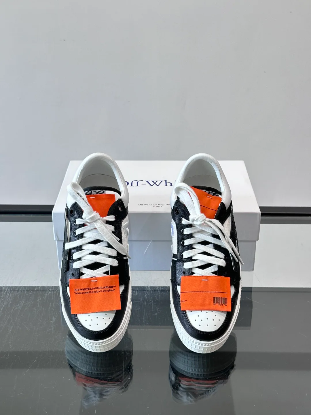 Кроссовки Женские Off-White 18102422