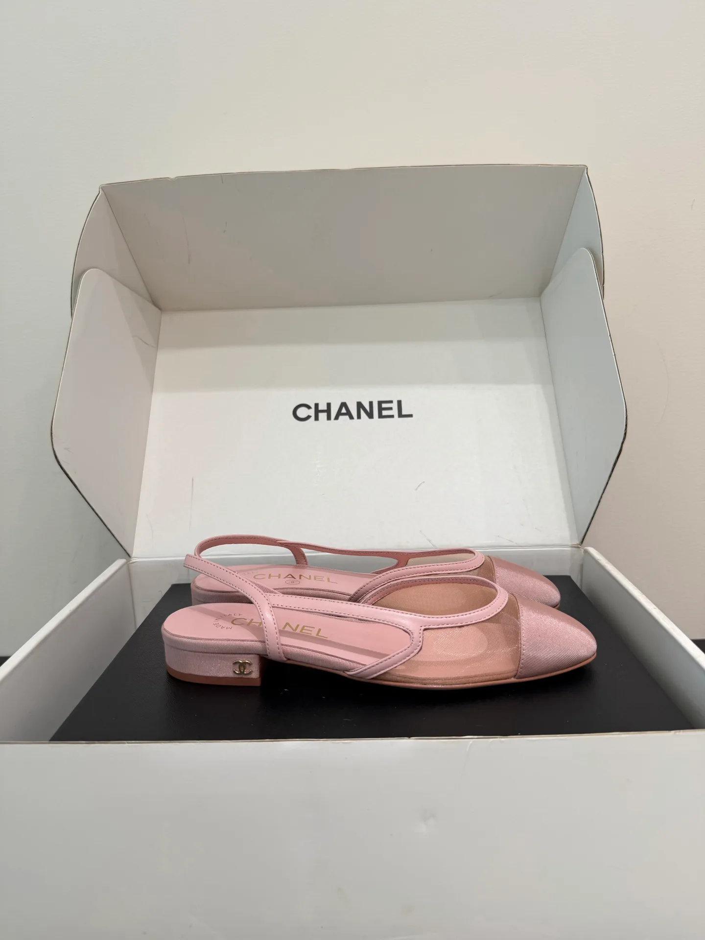 Босоножки Женские Chanel 18080118