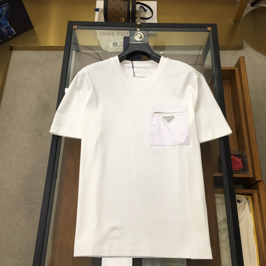 Футболки Женские Prada 11704178