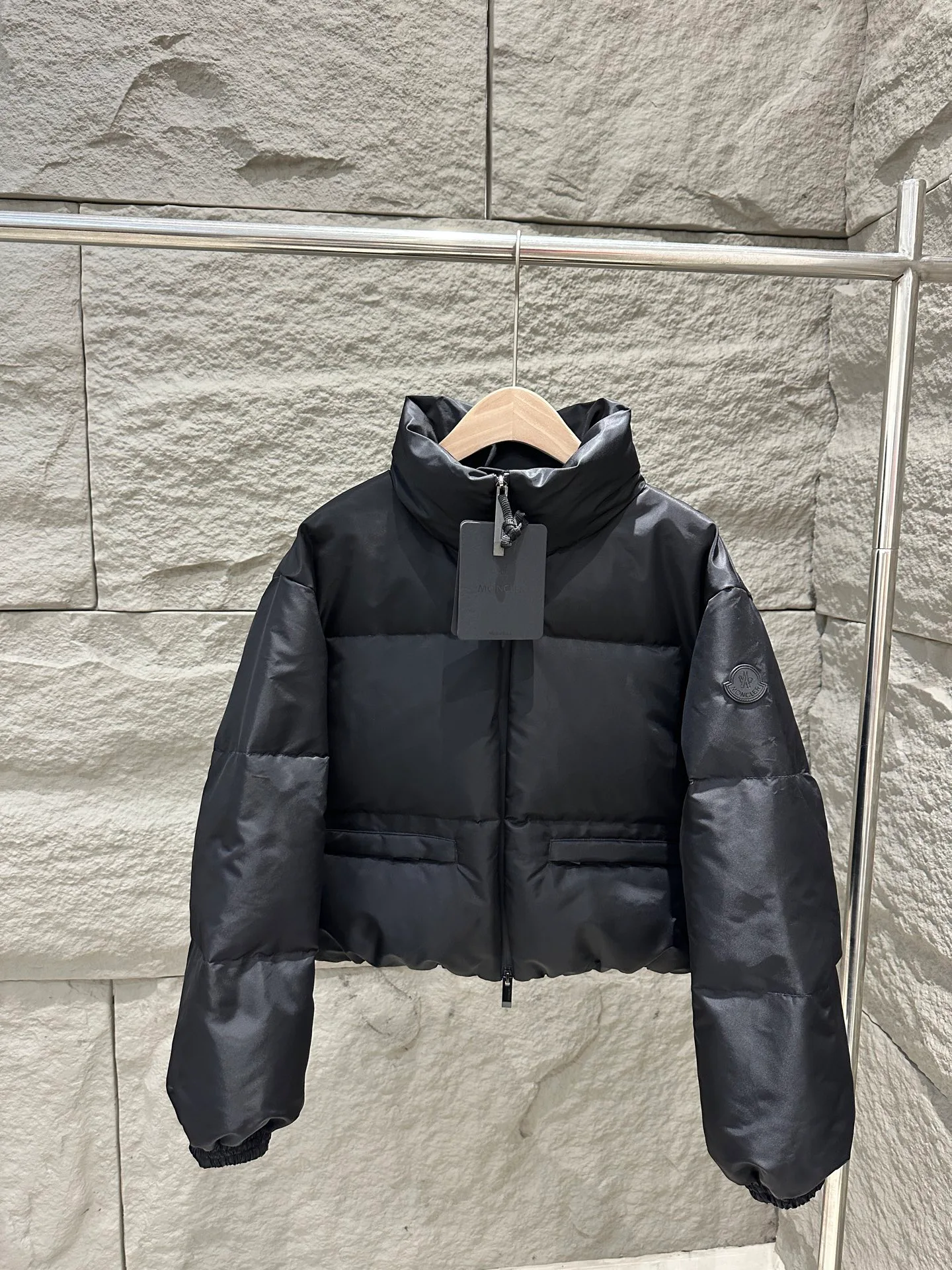 Куртки И Пуховики Женские Moncler 18609664