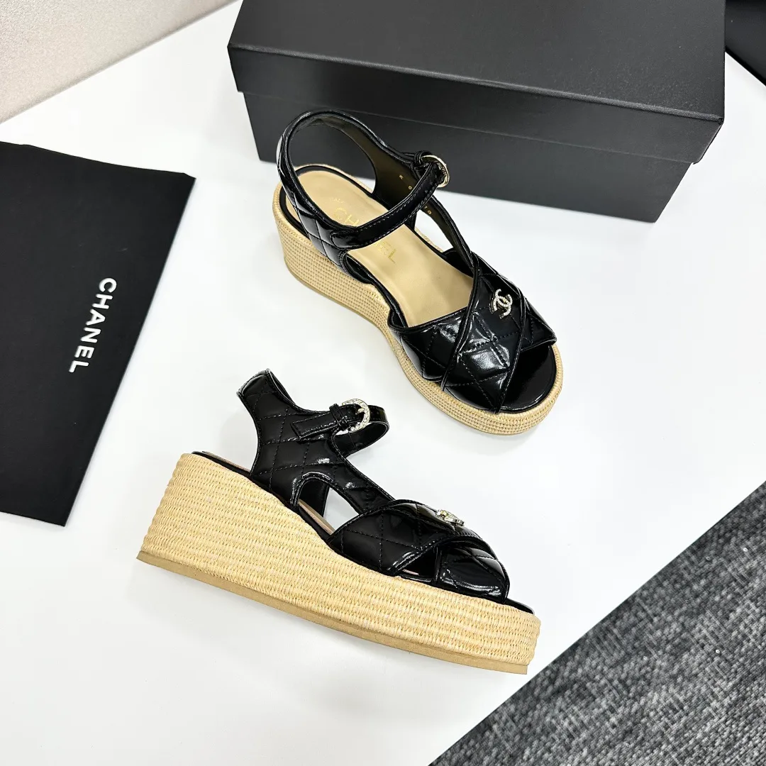 Сандалии Женские Chanel 11627942