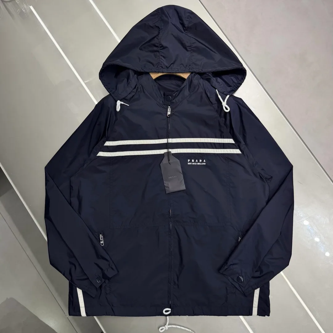 Куртки И Пуховики Мужские Prada 17635228