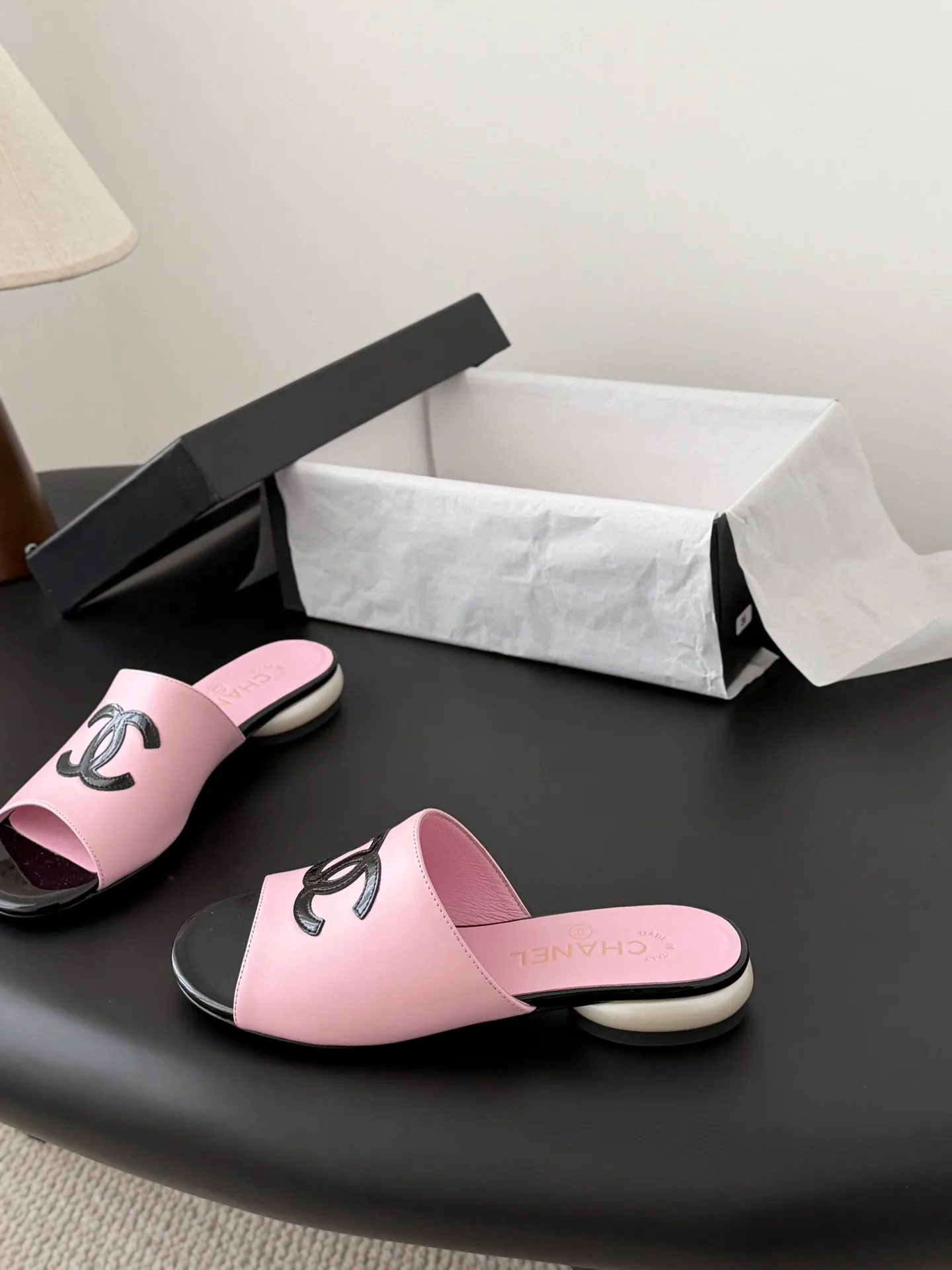 Туфли Женские Chanel 10957666