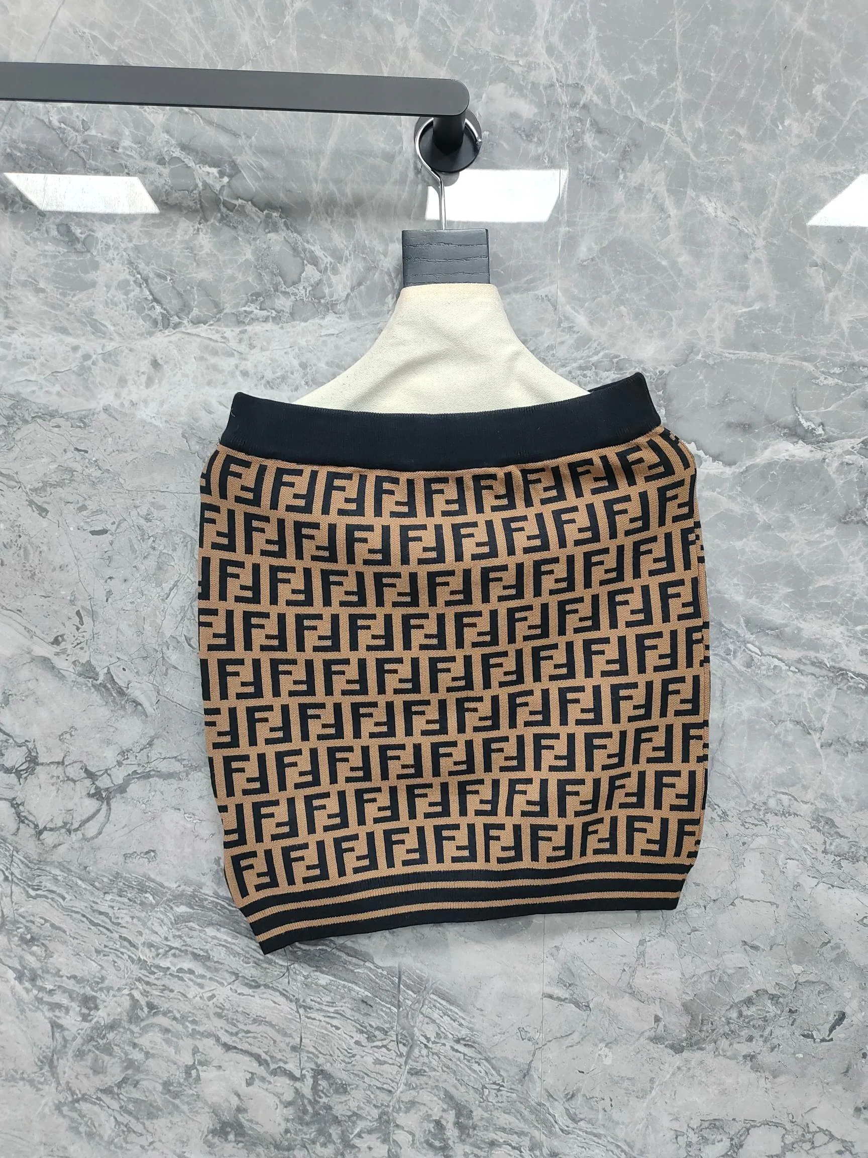 Юбки Женские Fendi 18743547