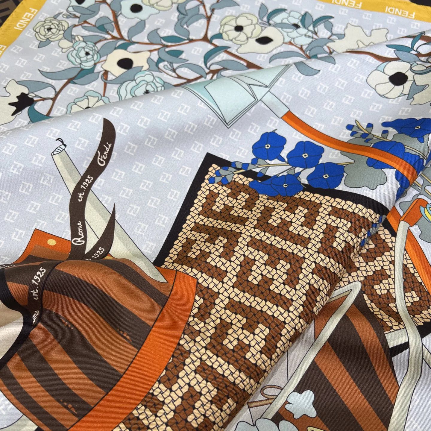 Платки Fendi 13447609