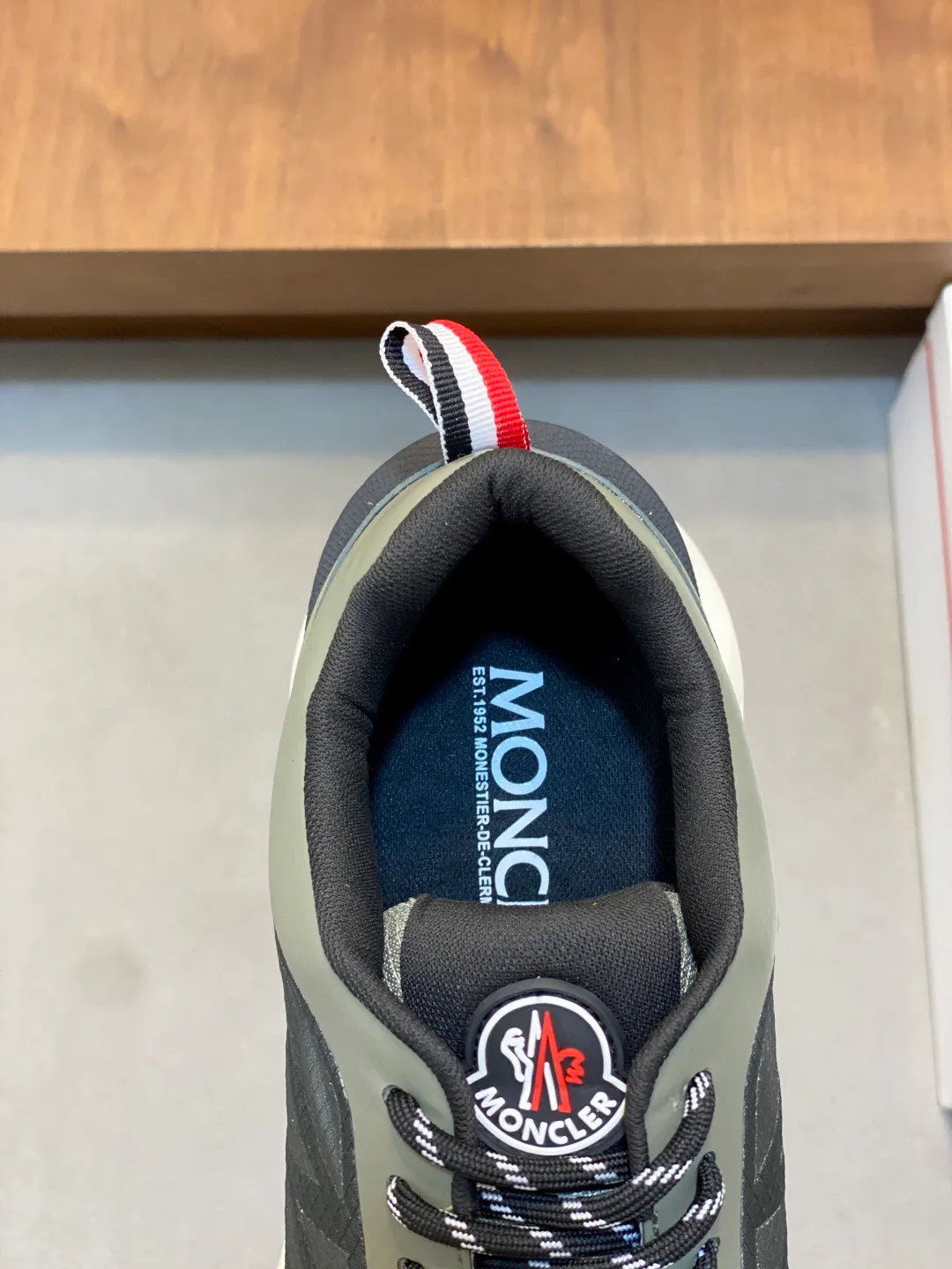 Кроссовки Мужские Moncler 18118861