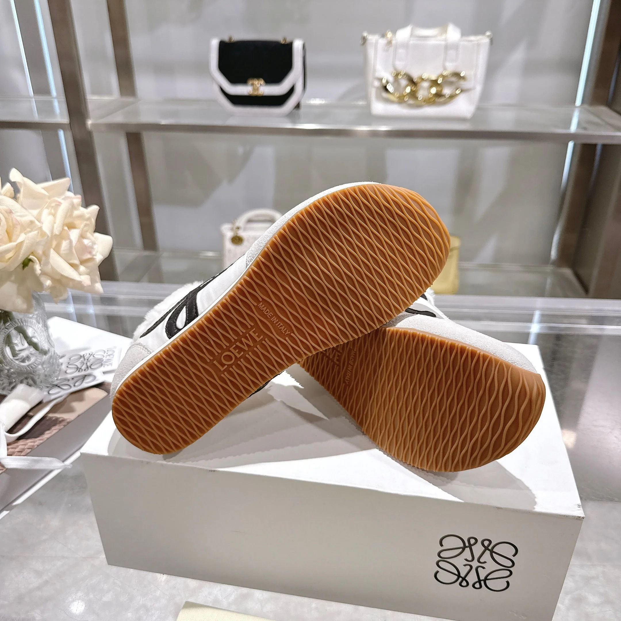 Кроссовки Женские Loewe 384980