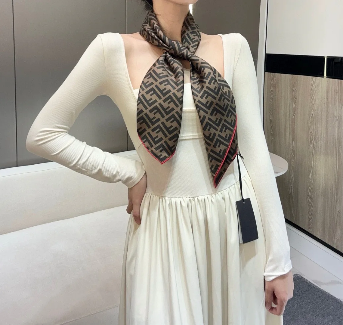 Платки Fendi 3400385