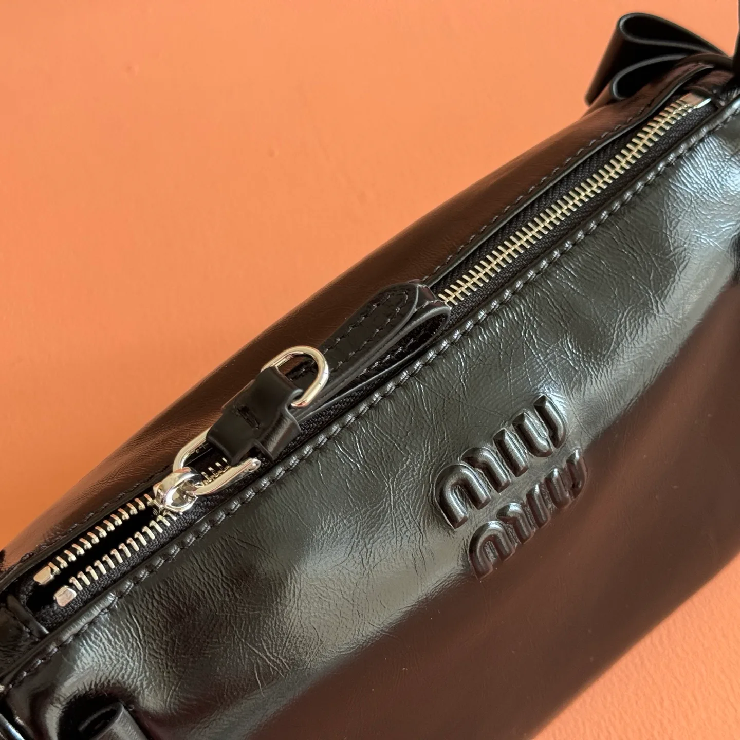Классические Сумки Женские Miu Miu 18148118