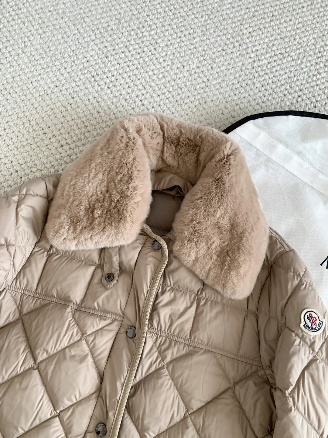 Куртки И Пуховики Мужские Moncler 1270820