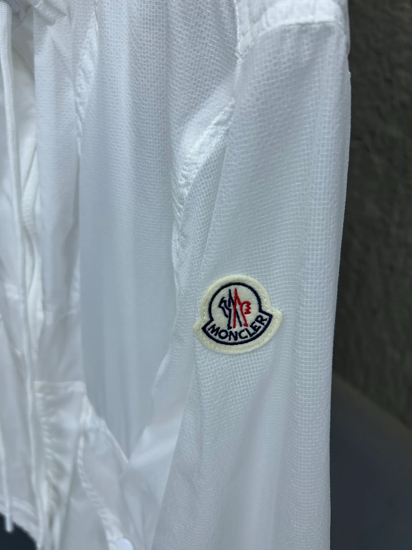 Куртки И Пуховики Женские Moncler 11624100