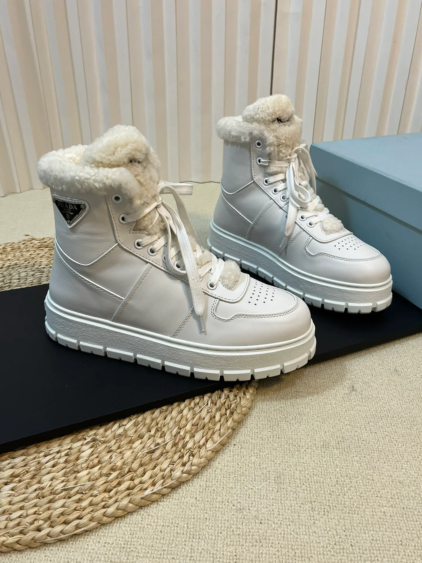 Ботинки Женские Prada 238260