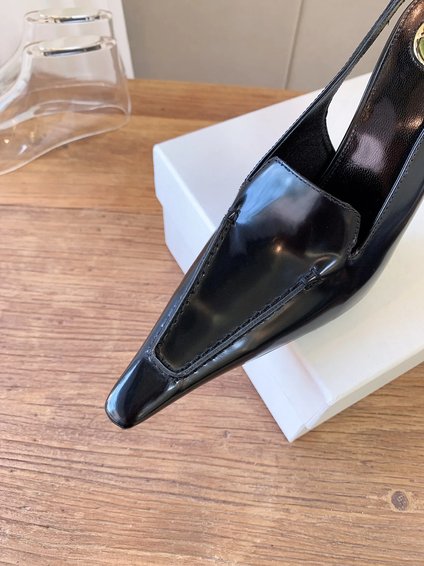 Туфли Женские Saint Laurent 19416031