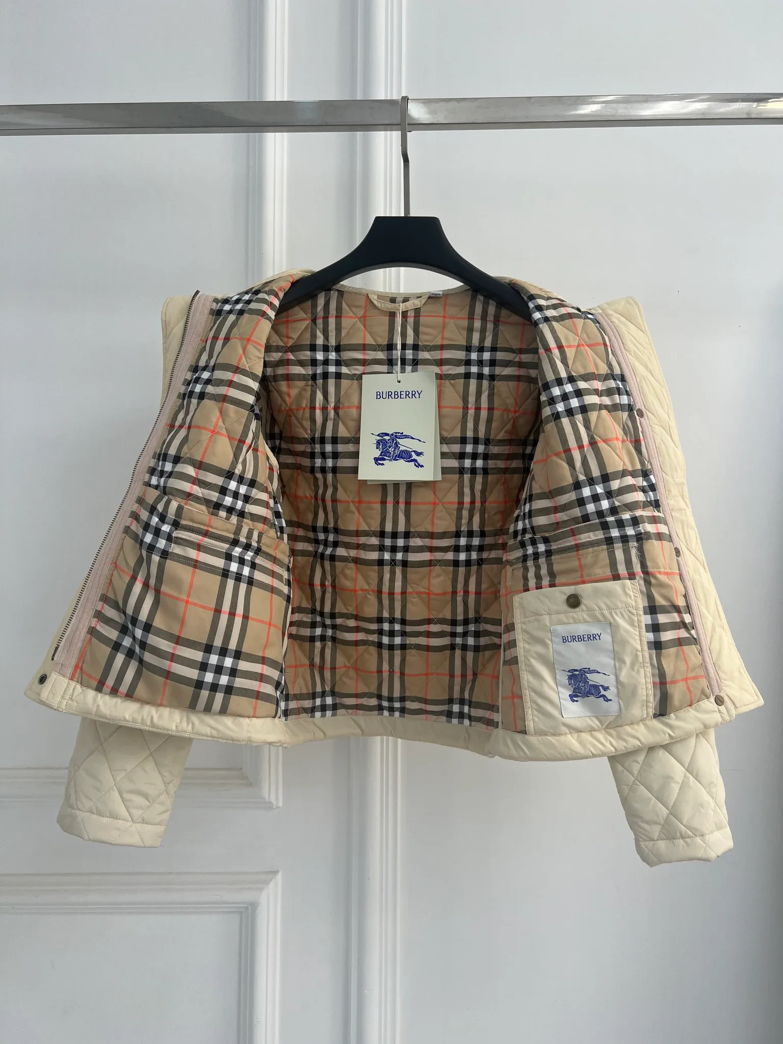 Куртки И Пуховики Женские Burberry 10898822