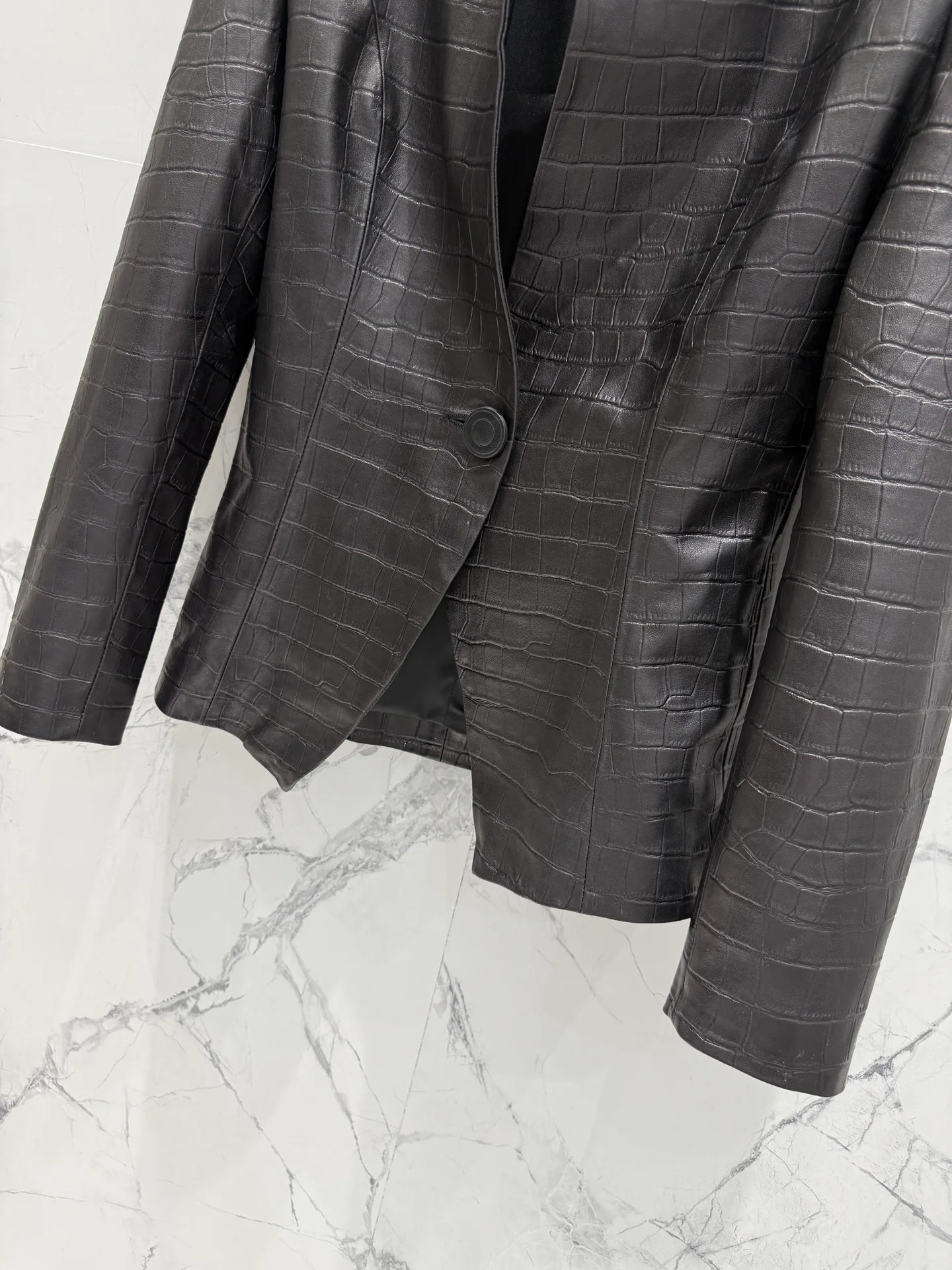 Кожаные Куртки И Дублёнки Женские Saint Laurent 11759323