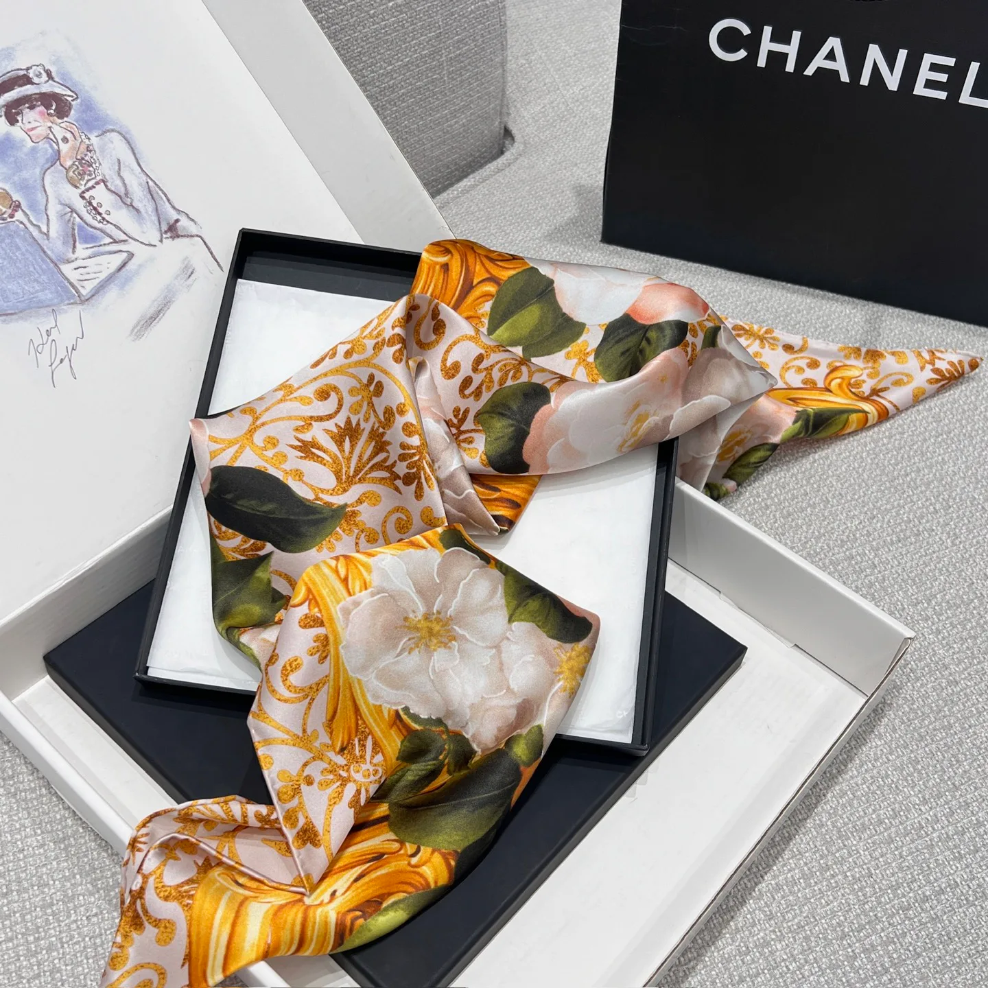 Платки Chanel 10807033