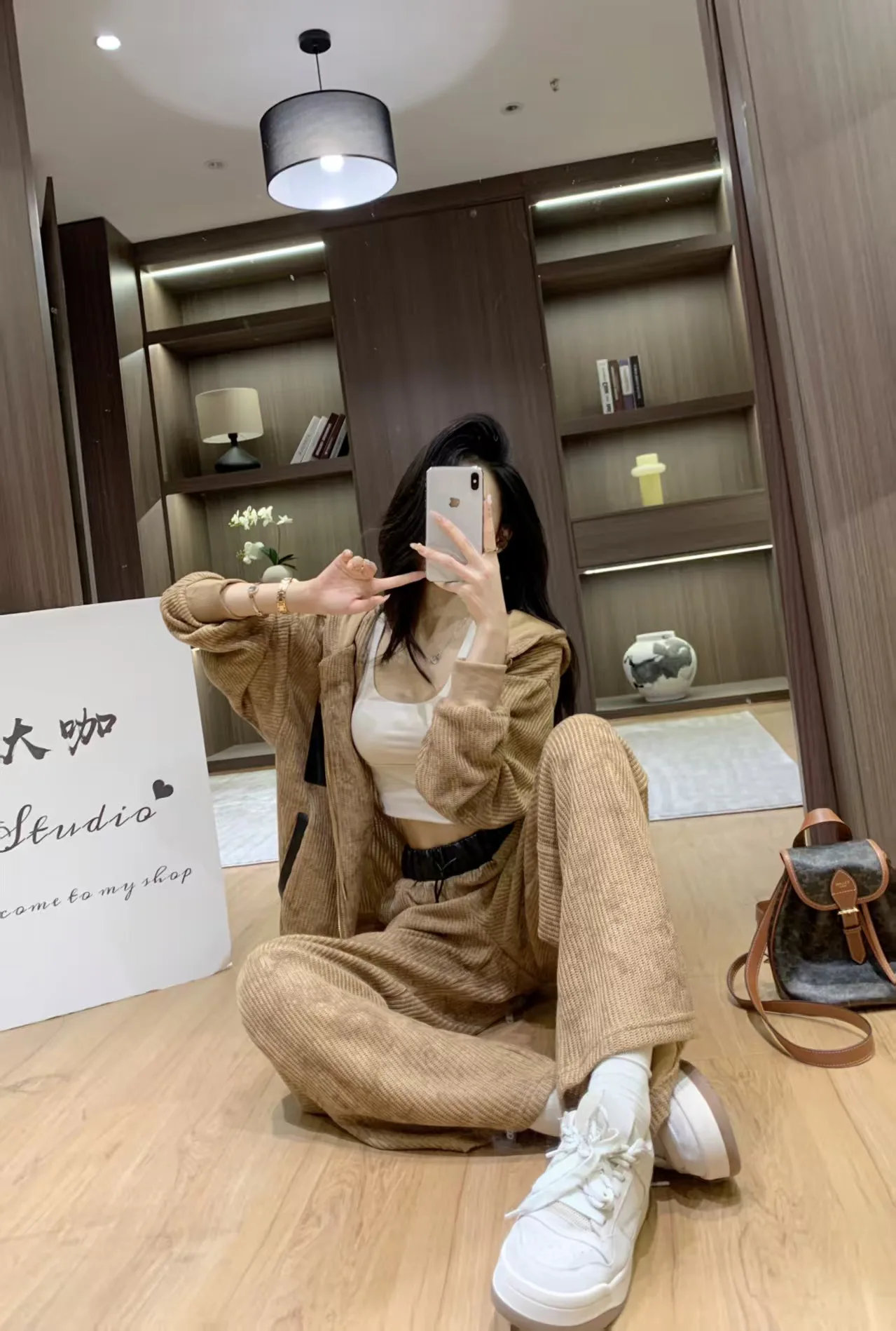 Костюмы Женские Louis Vuitton 649935