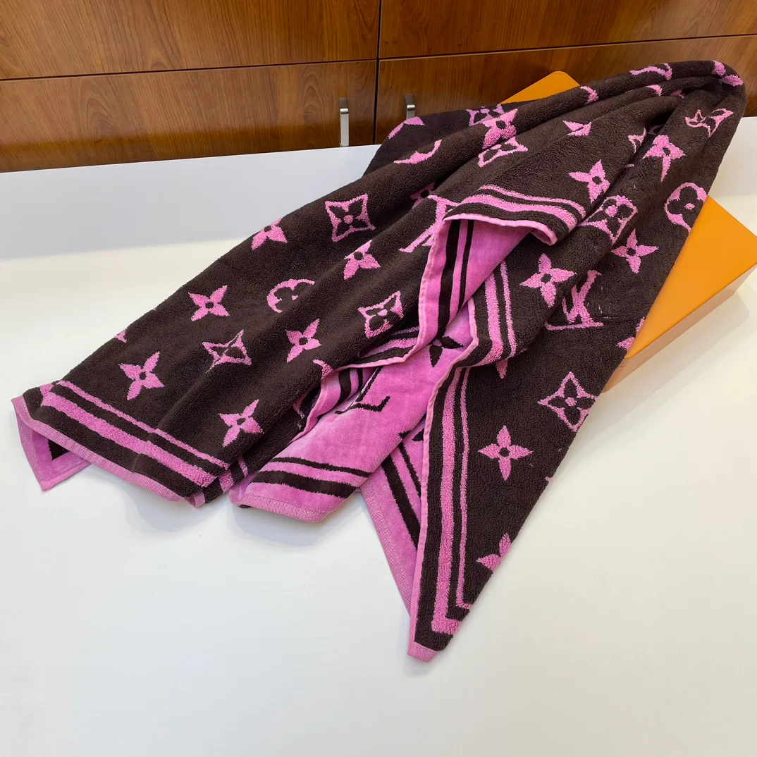 Текстиль Louis Vuitton 281270