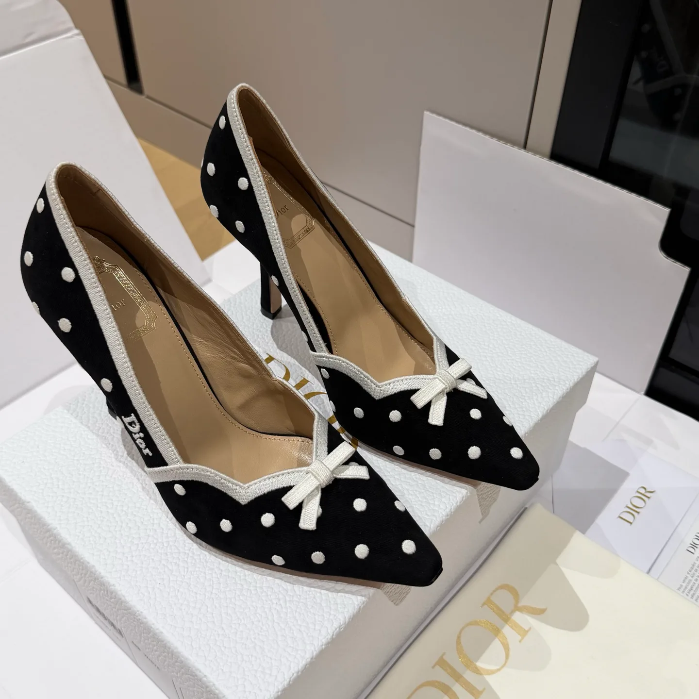 Туфли Женские Christian Dior 18121681