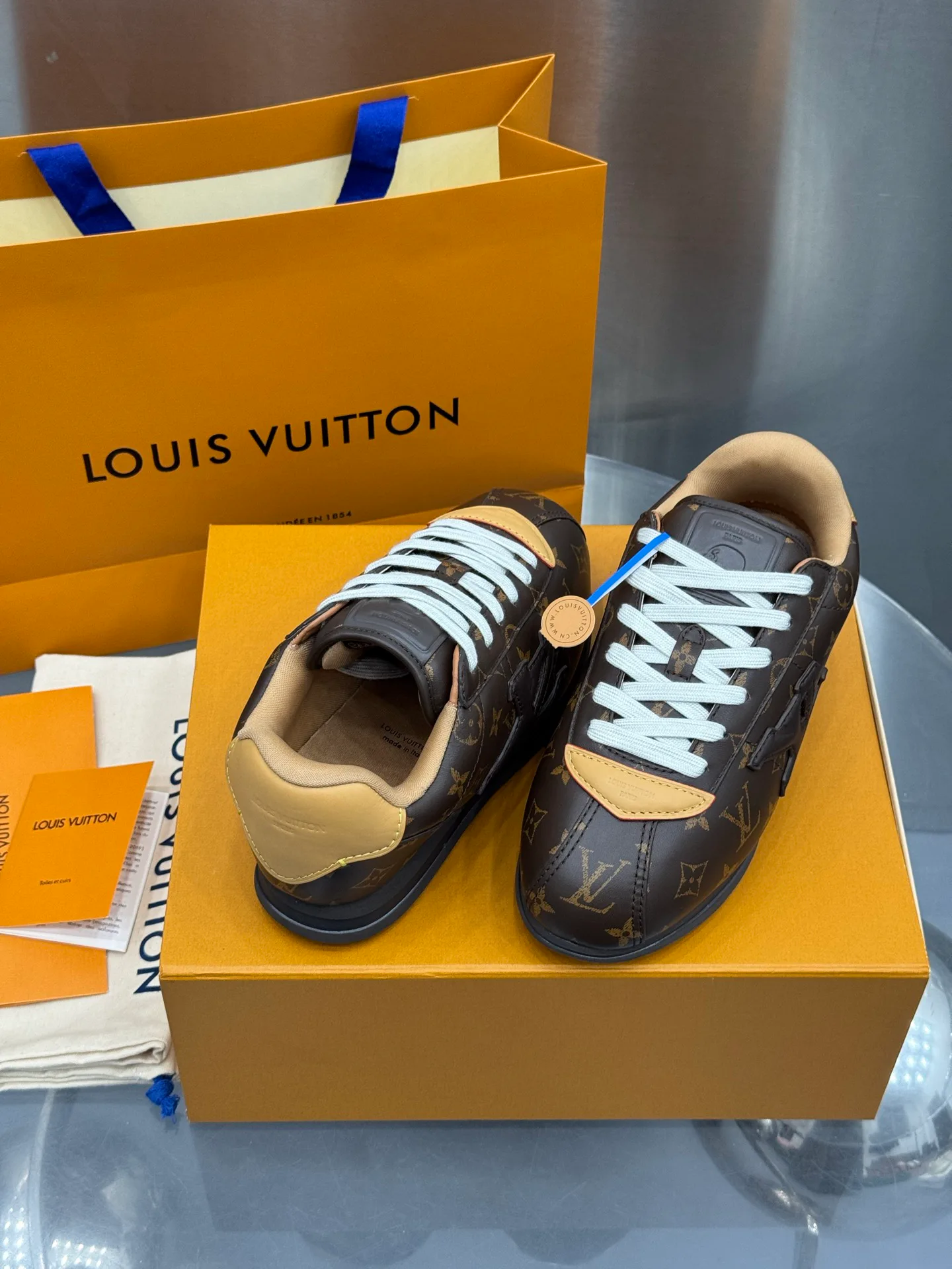 Кроссовки Женские Louis Vuitton 550841