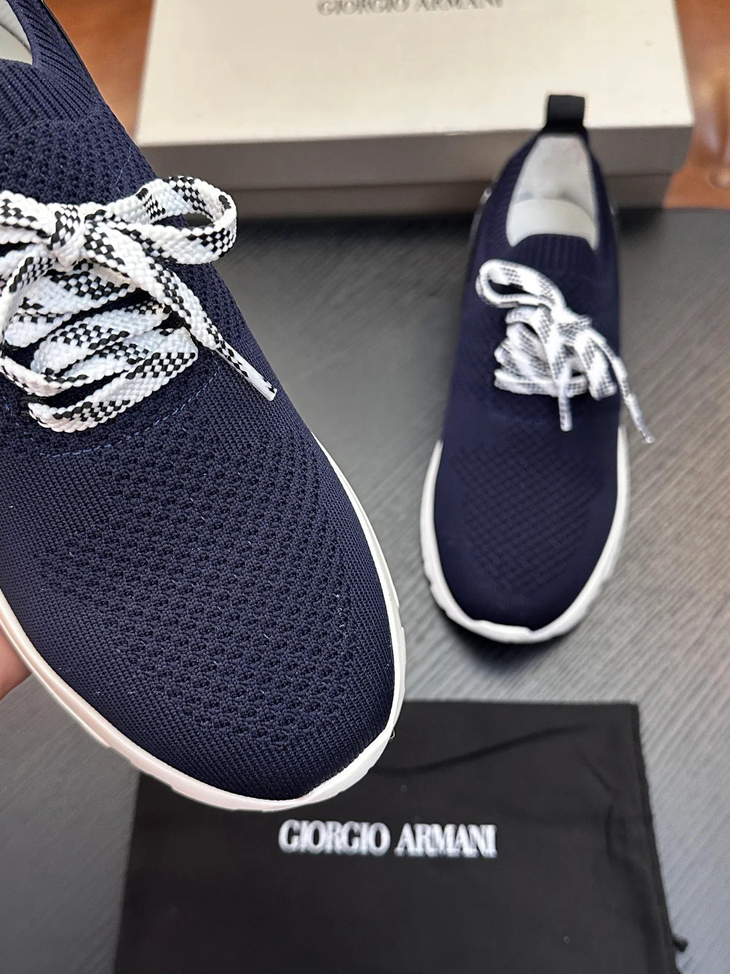 Кроссовки Мужские Armani 11767956