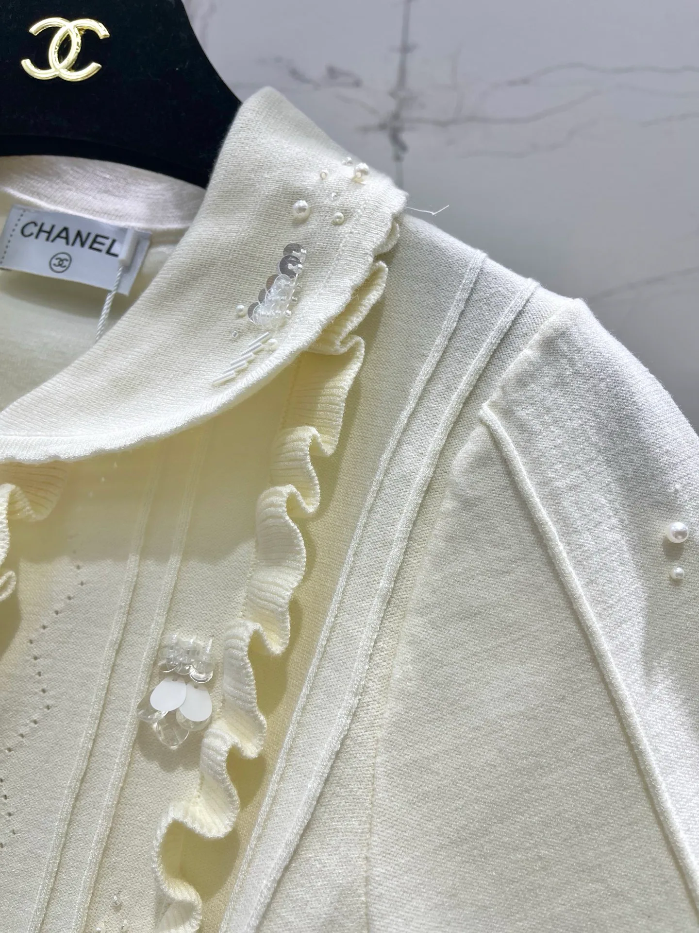 Джемперы И Свитеры Женские Chanel 17500333