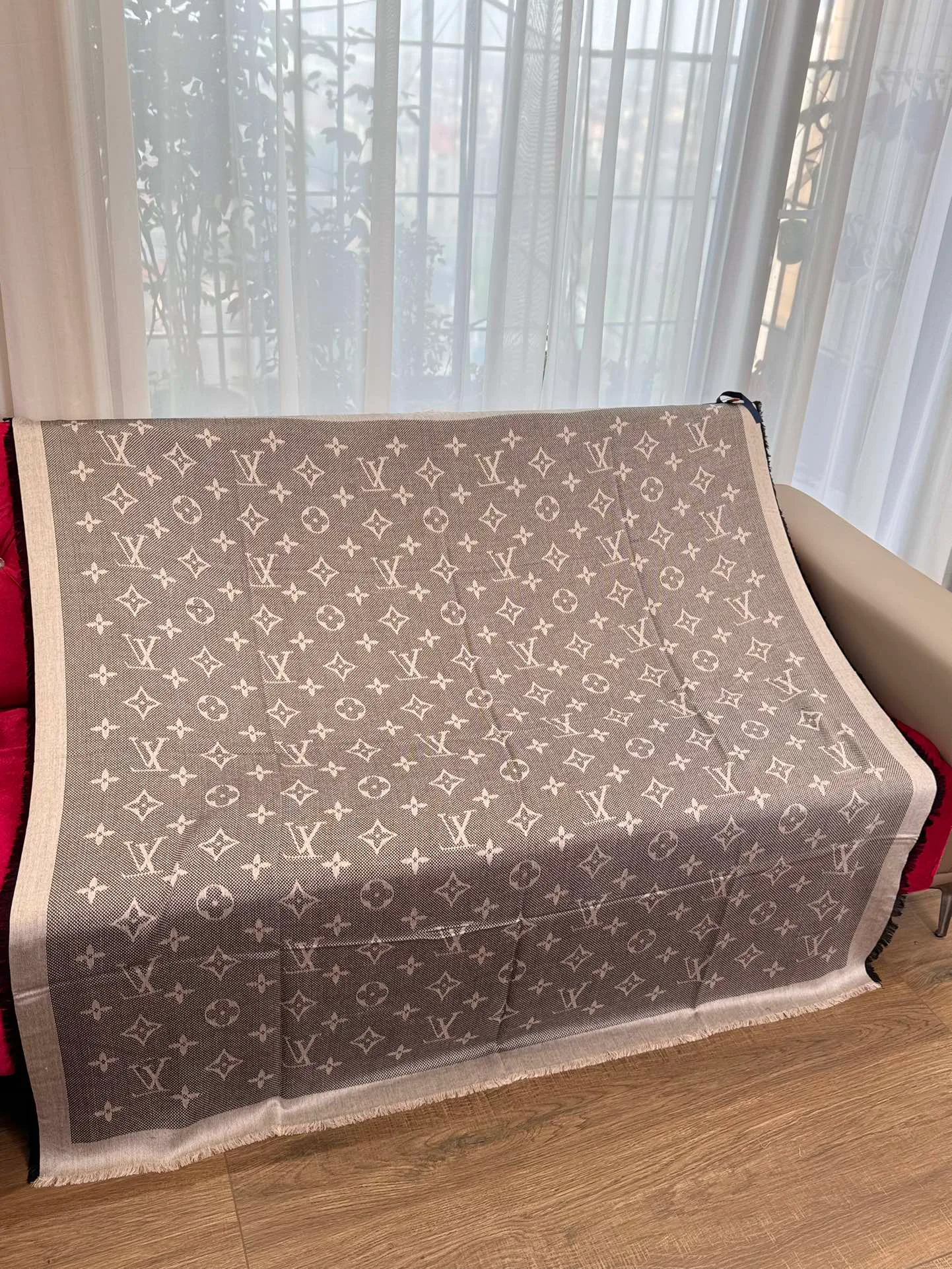 Шарфы Louis Vuitton 1255835