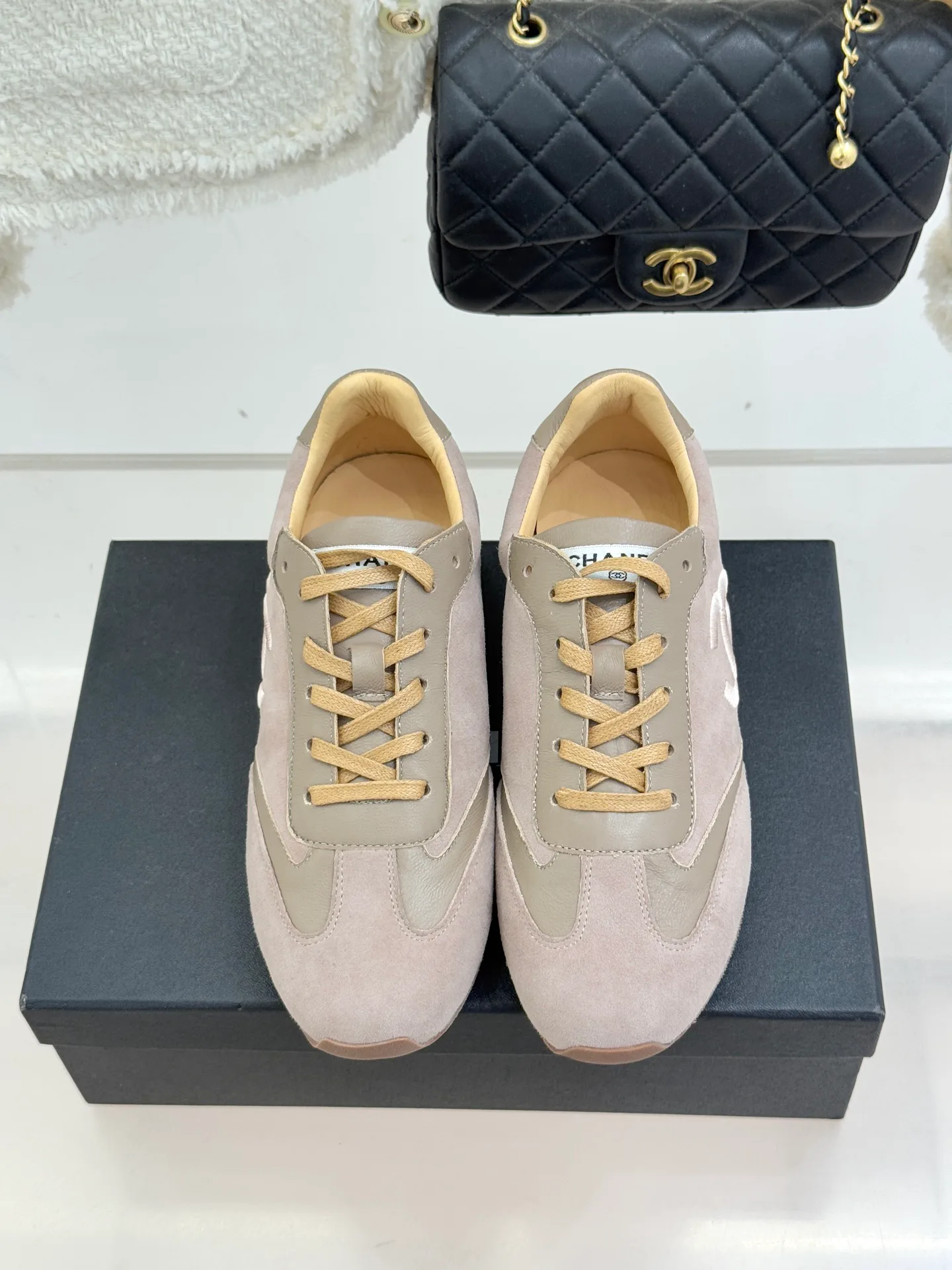 Кроссовки Женские Chanel 5605745