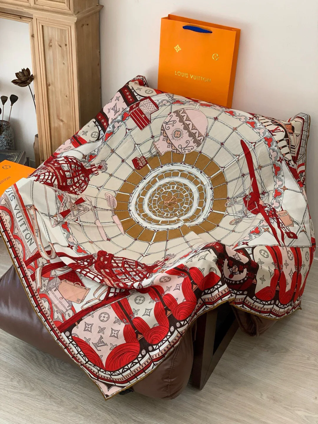 Шарфы Louis Vuitton 895236