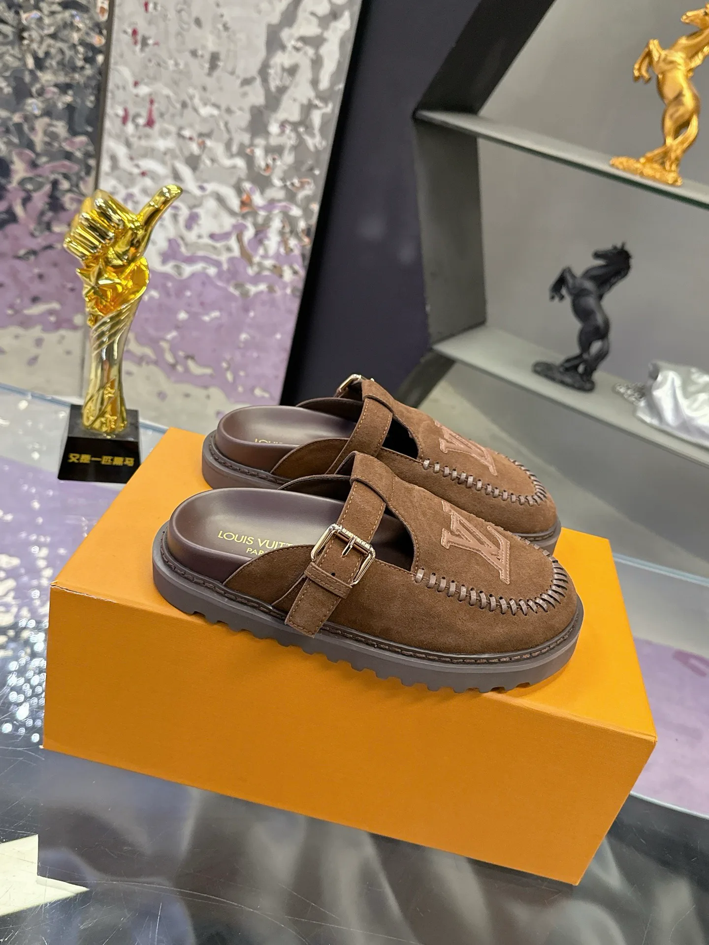 Мюли И Сабо Женские Louis Vuitton 17530469