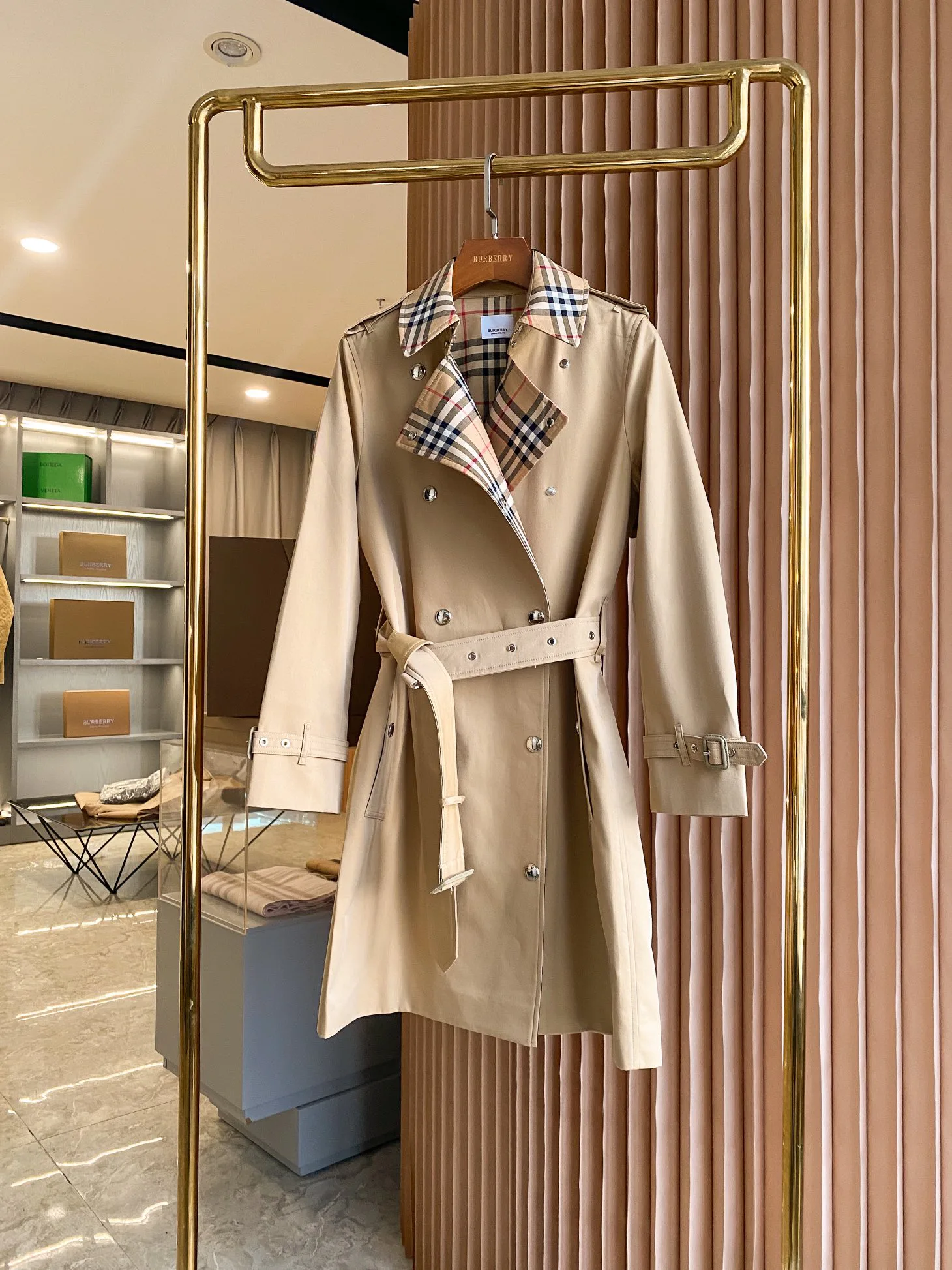 Тренчи Женские Burberry 19078438