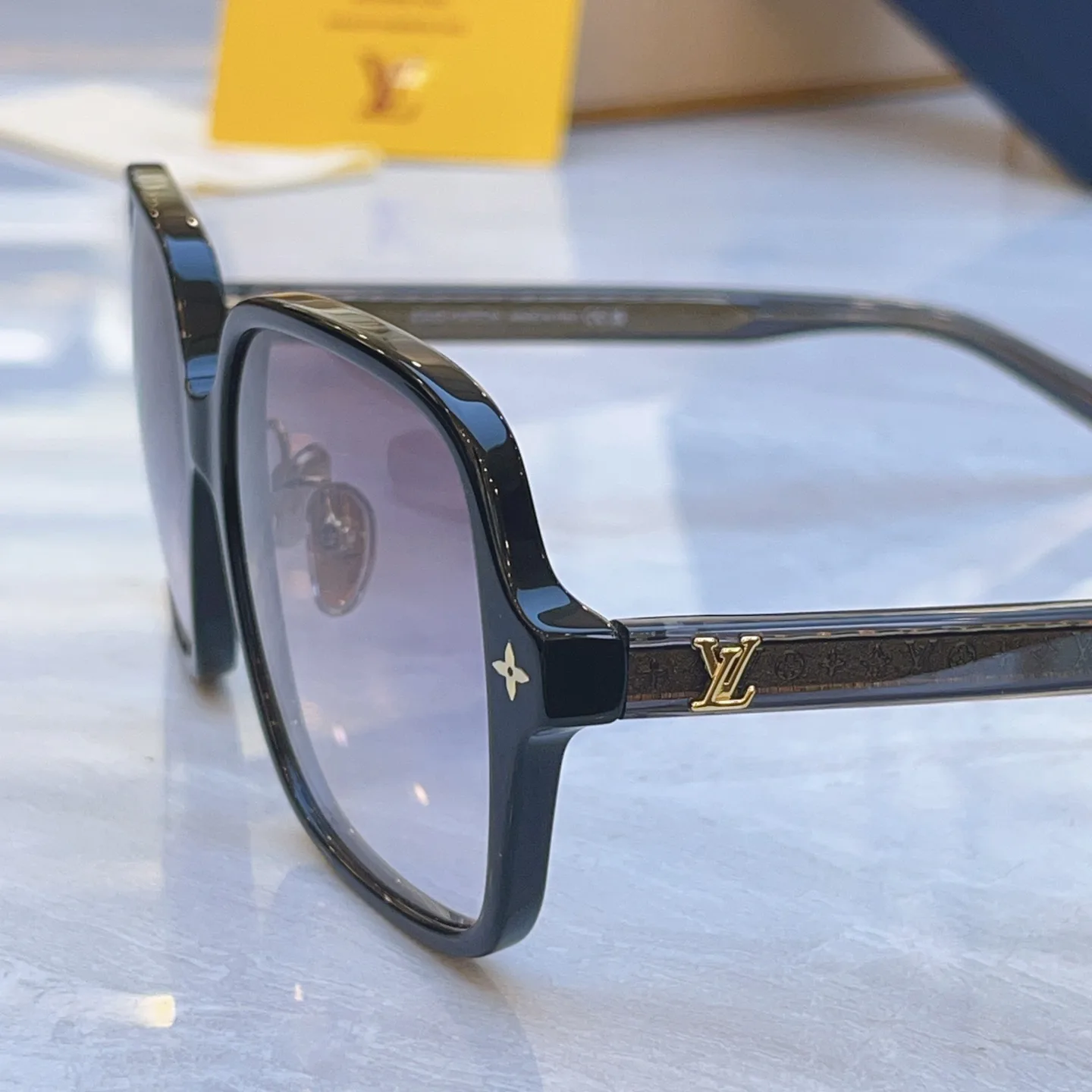 Очки Louis Vuitton 10842057