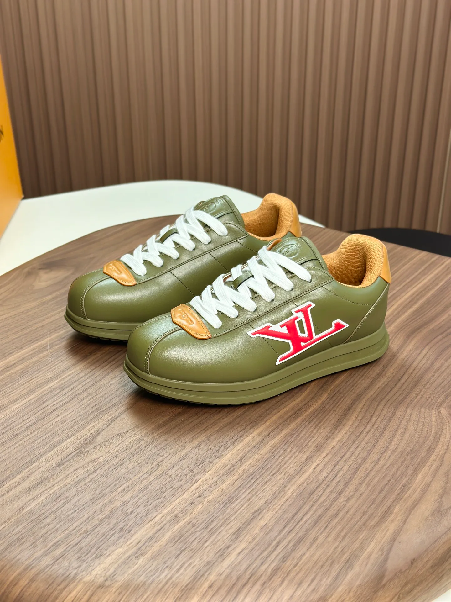 Кроссовки Мужские Louis Vuitton 77529