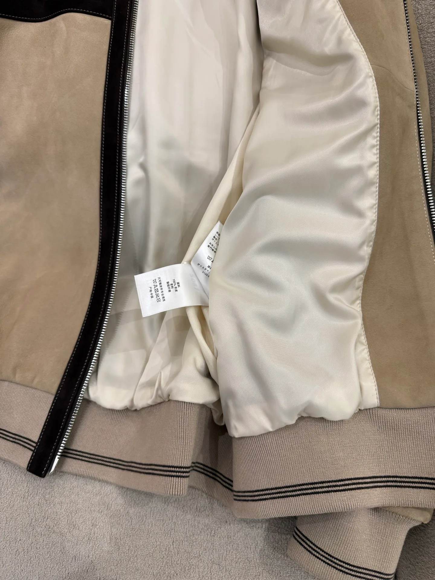 Кожаные Куртки И Дублёнки Женские Miu Miu 11428937
