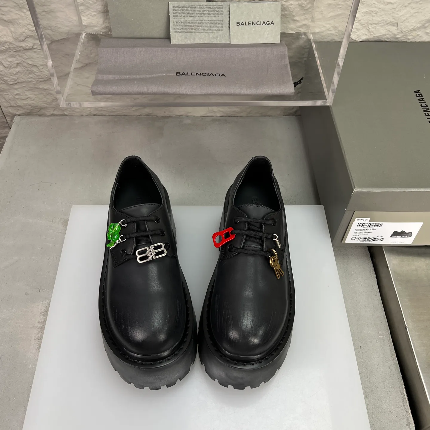Ботинки Женские Balenciaga 4489119