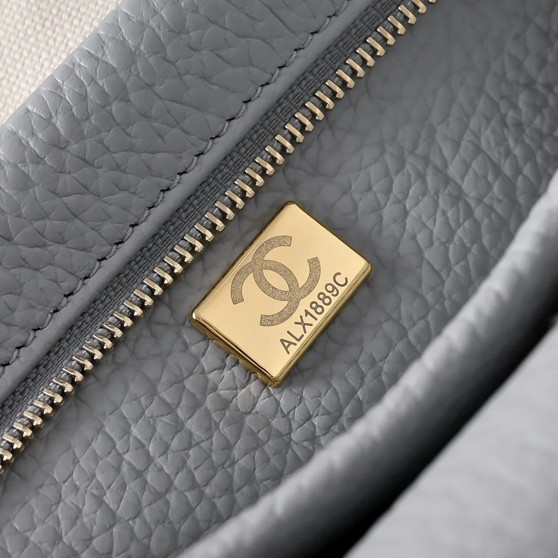 Классические Сумки Женские Chanel 18147807