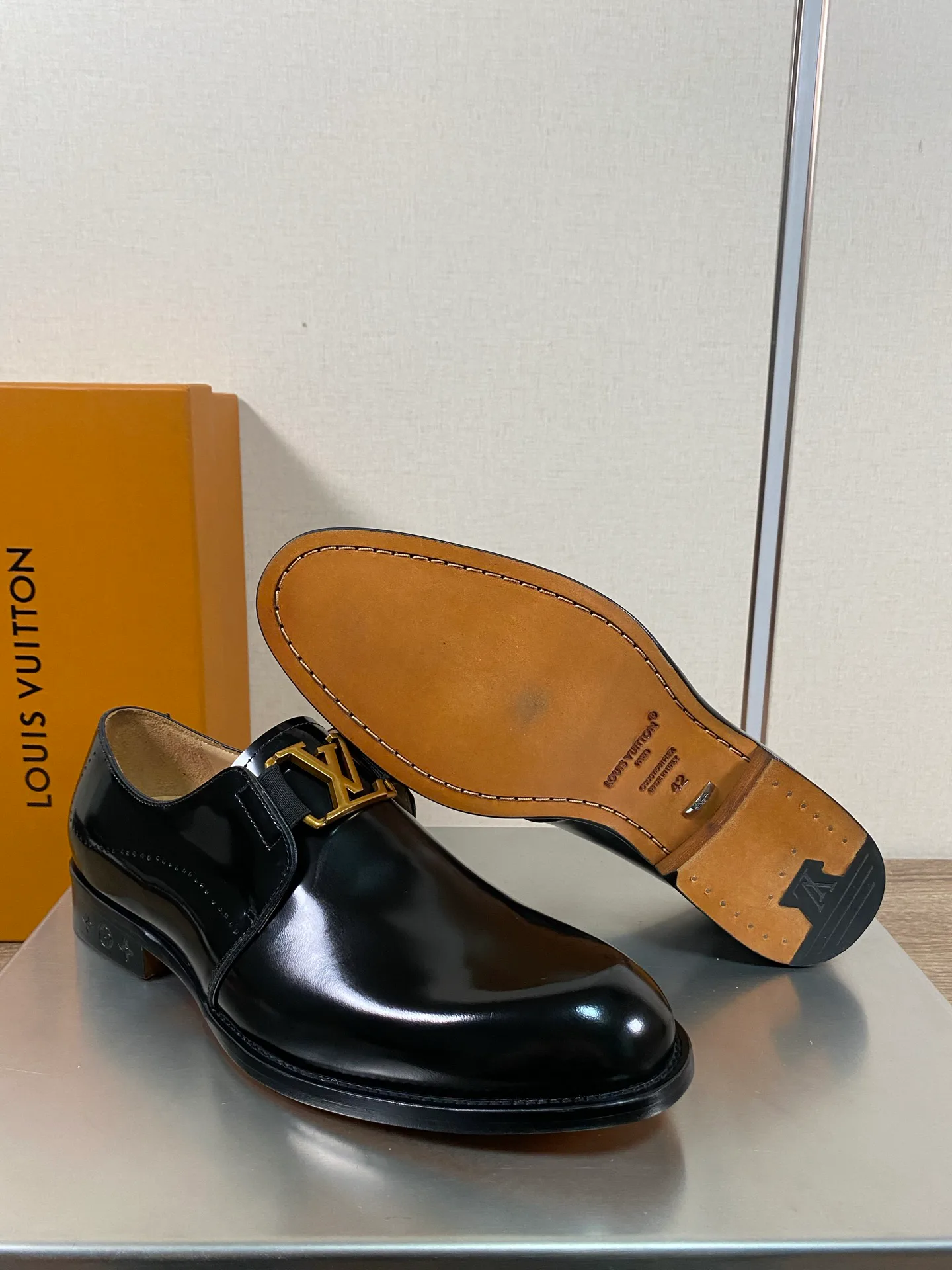 Лоферы И Туфли Мужские Louis Vuitton 18078690