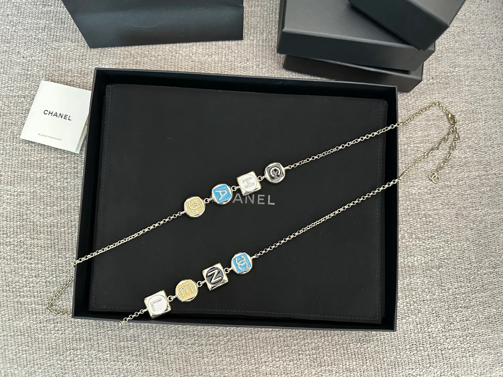 Бижутерия Chanel 11156004