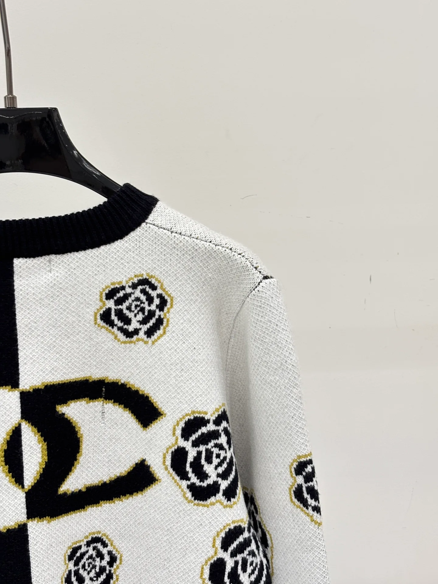 Джемперы И Свитеры Женские Chanel 18138381