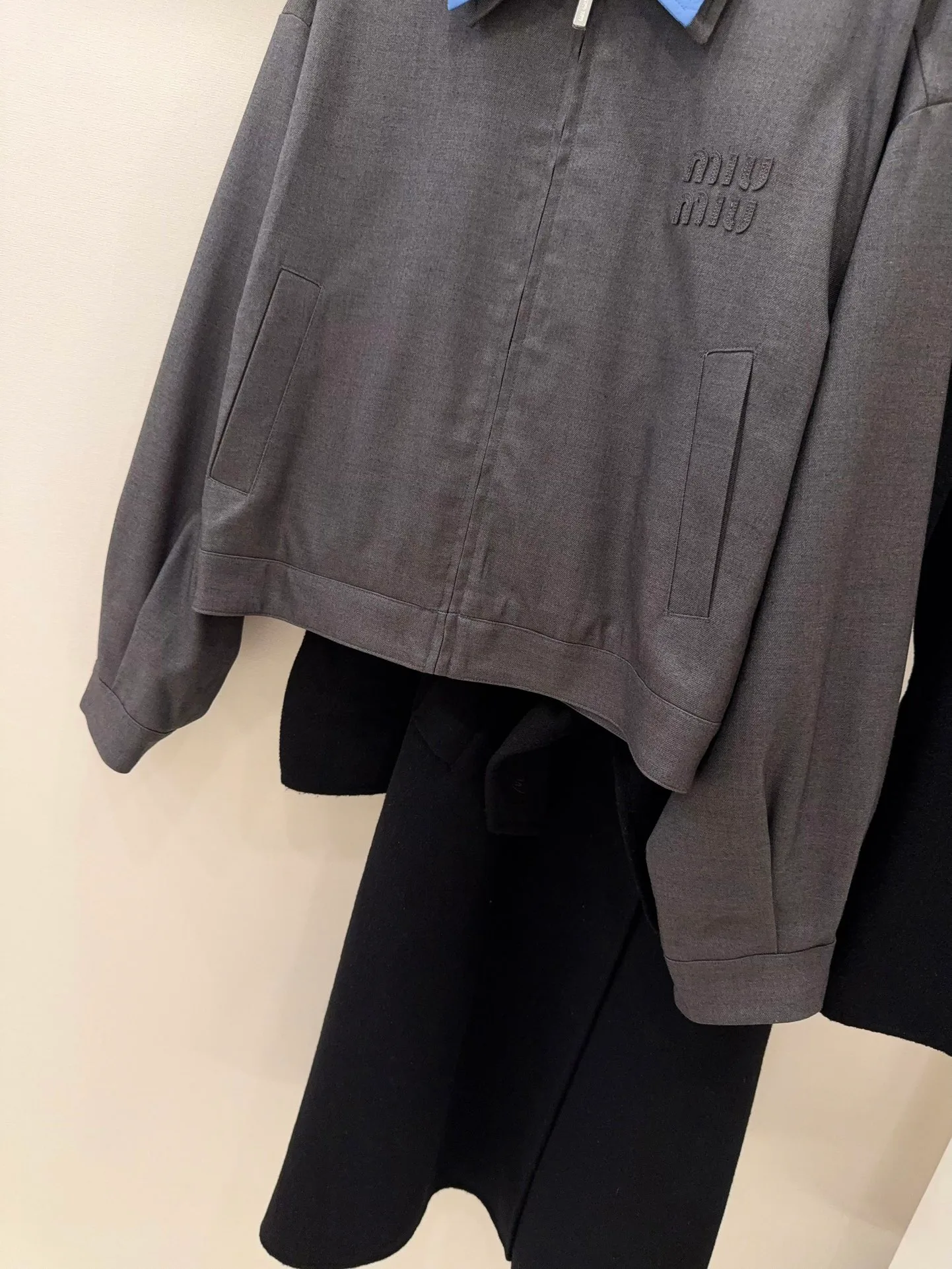 Куртки Женские Miu Miu 18579