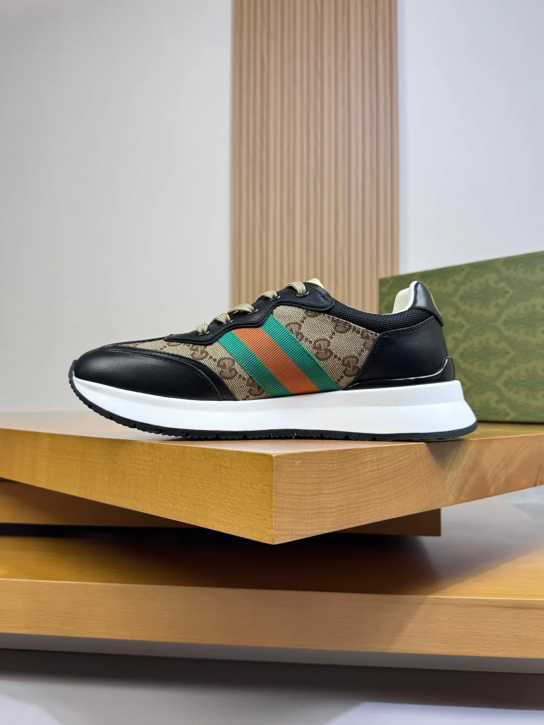 Кроссовки Мужские Gucci 115748