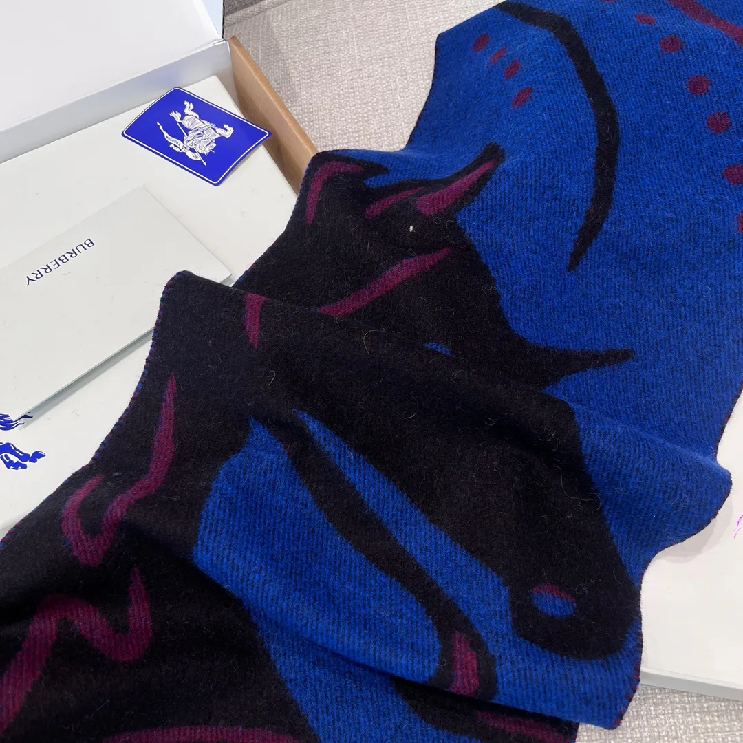 Шарфы Burberry 386447