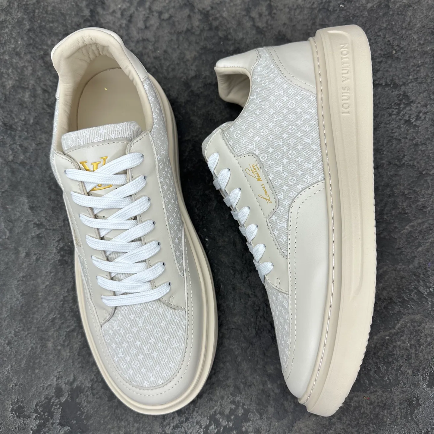 Кроссовки Мужские Louis Vuitton 18154147