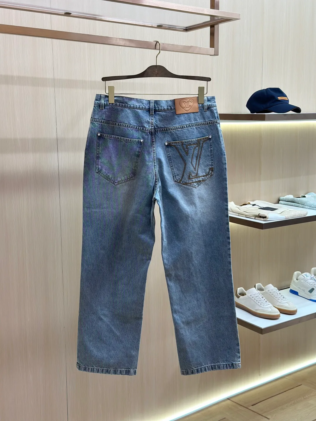 Джинсы Мужские Louis Vuitton 18599316