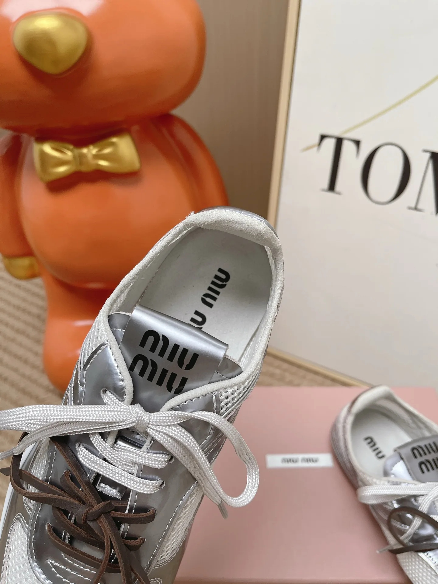 Кроссовки Женские Miu Miu 17459517