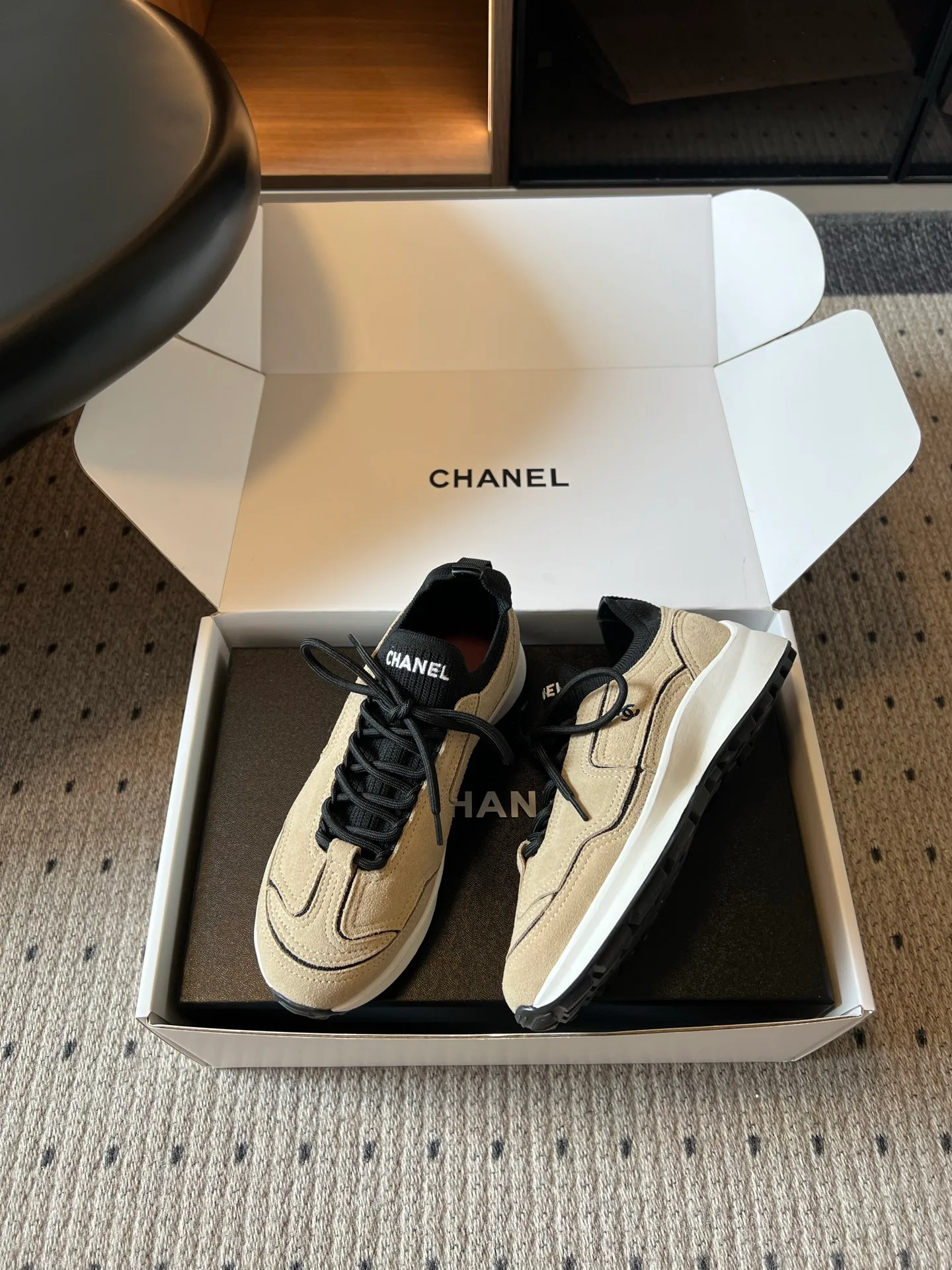 Кроссовки Женские Chanel 17793457