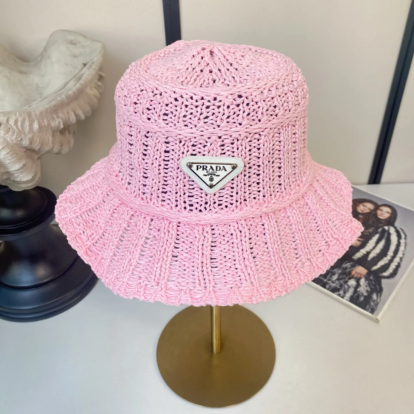 Головные Уборы Prada 13569617