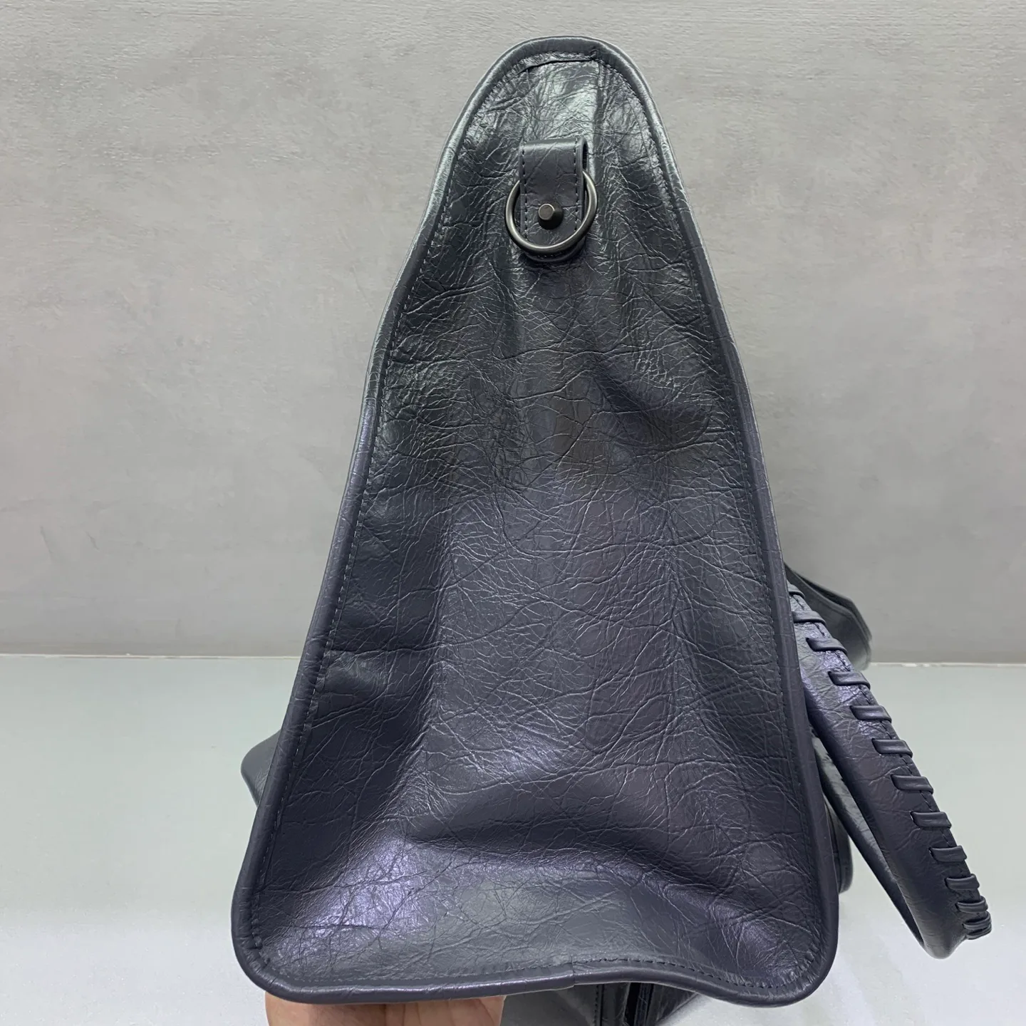 Классические Сумки Женские Balenciaga 18135896