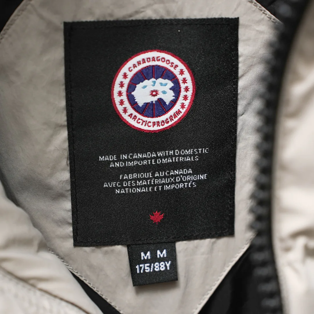 Куртки И Пуховики Женские Canada Goose 18188323
